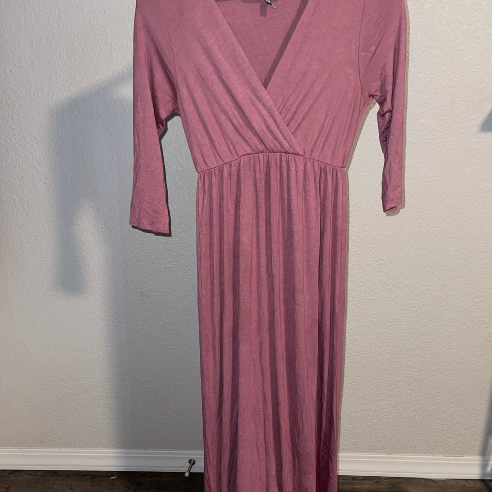 Pink maternity dress size small